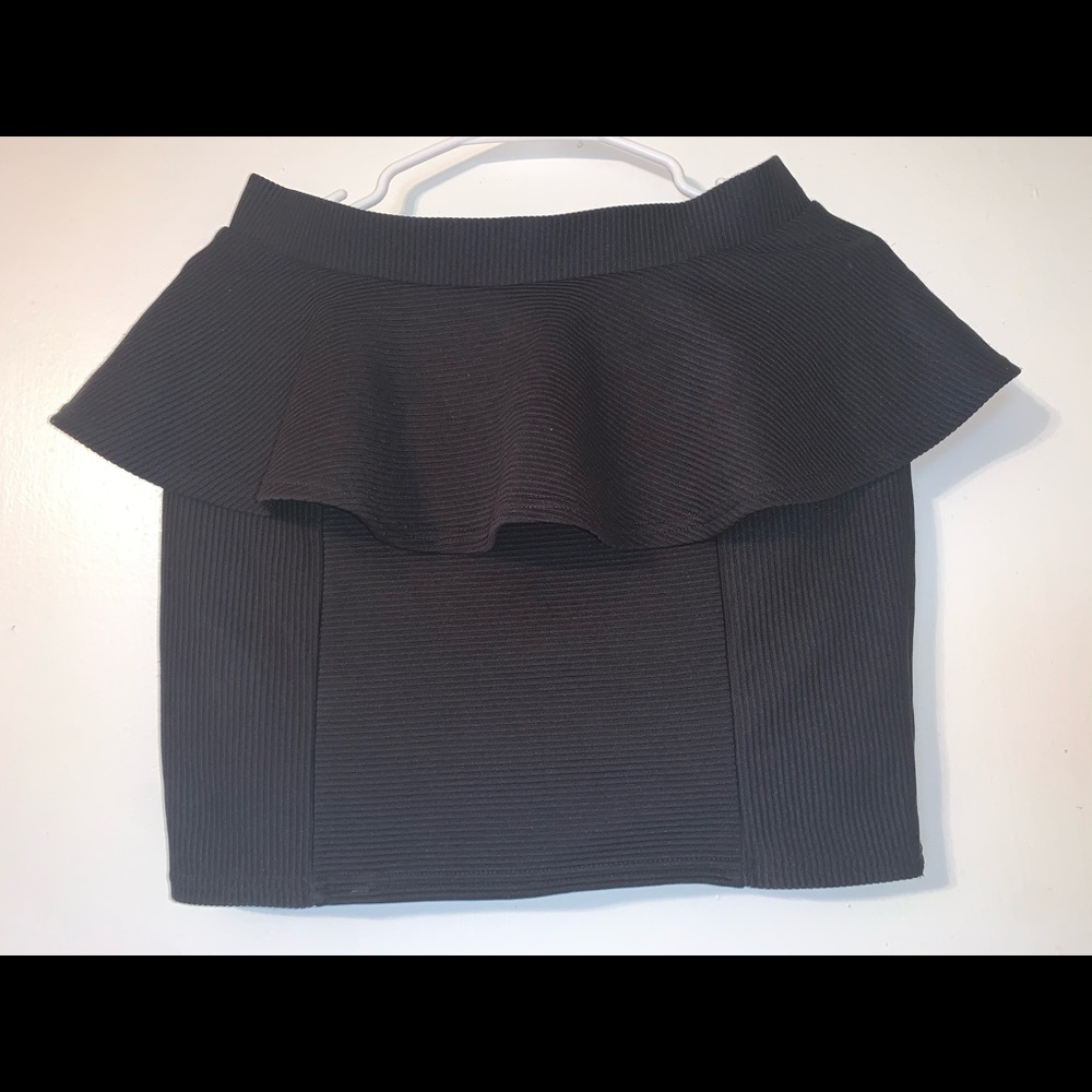 Skirt - Picture 4 of 4